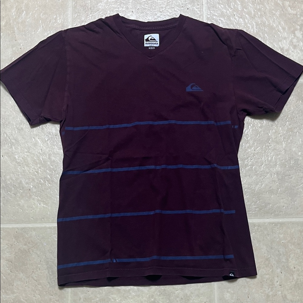 Quiksilver Men's Burgundy and Navy Striped Tee